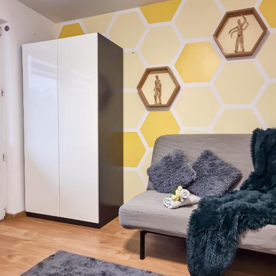 Fredry 15F Apartment Krakow Bagian luar foto